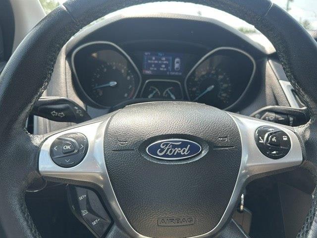 Ford Focus SE Sedan 2014