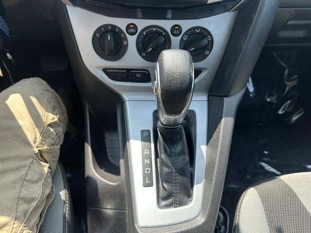 Ford Focus SE Sedan 2014