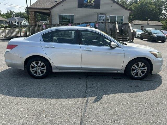 Honda Accord SE Sedan AT 2011