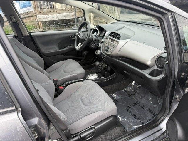 Honda Fit 5-Speed AT 2013