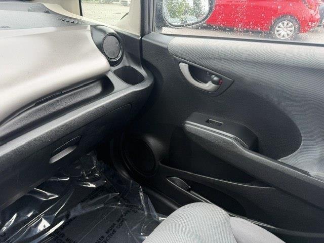 Honda Fit 5-Speed AT 2013