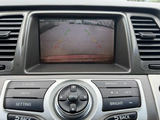Nissan Murano SV AWD 2012