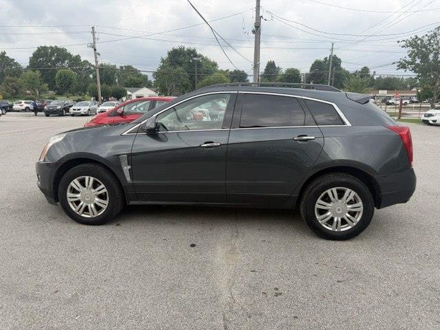 Cadillac SRX Base 2011