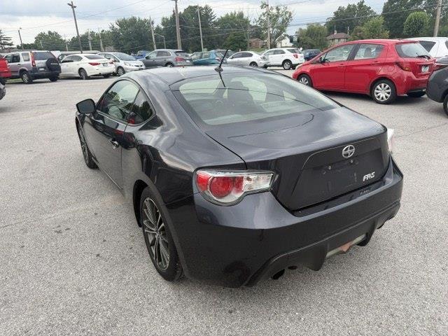 Scion FR-S 6MT 2013