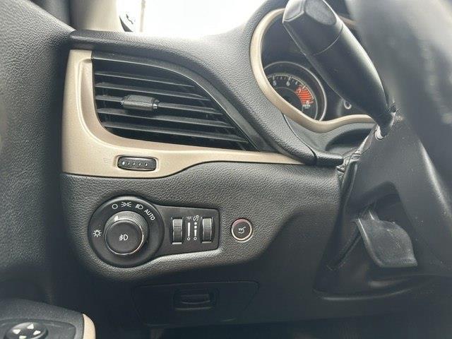 Jeep Cherokee Limited FWD 2017