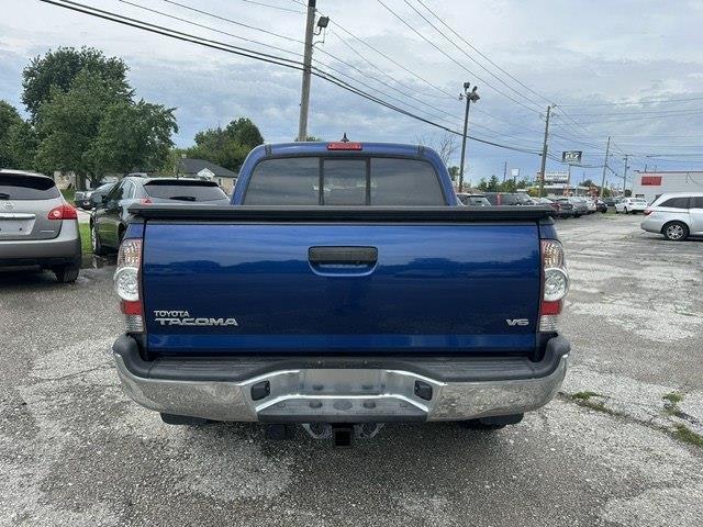 Toyota Tacoma Double Cab V6 6MT 4WD 2015