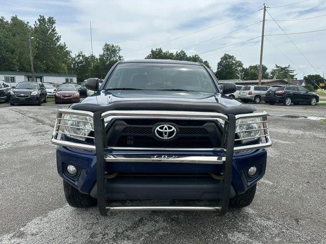 Toyota Tacoma Double Cab V6 6MT 4WD 2015