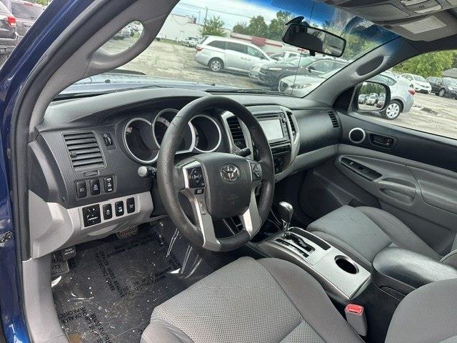 Toyota Tacoma Double Cab V6 6MT 4WD 2015