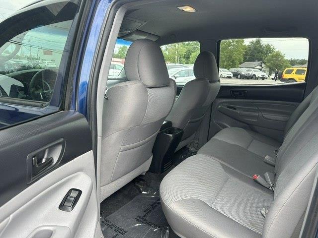 Toyota Tacoma Double Cab V6 6MT 4WD 2015