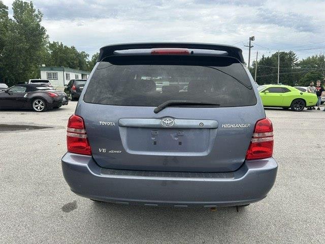 Toyota Highlander Limited V6 4WD 2003