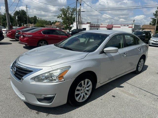 Nissan Altima 2.5 S 2014