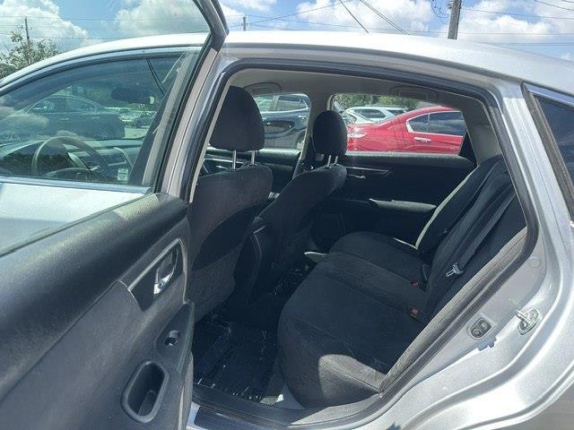 Nissan Altima 2.5 S 2014