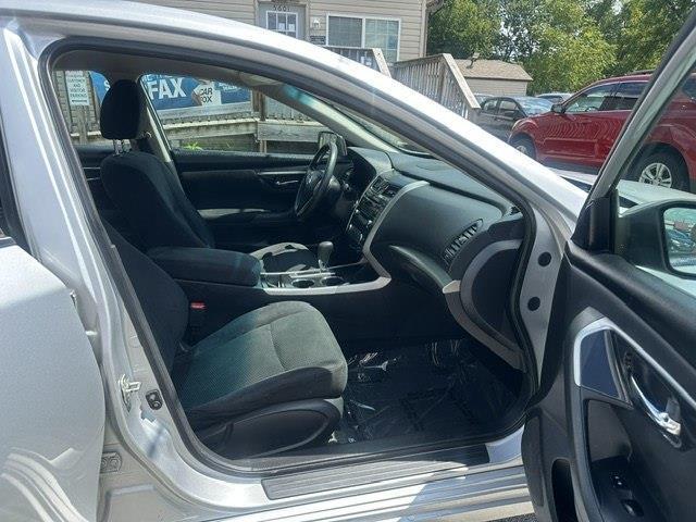 Nissan Altima 2.5 S 2014