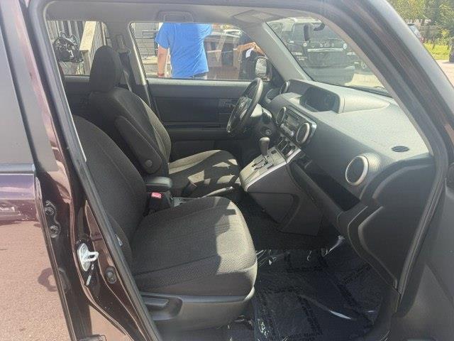 Scion xB Wagon 2008