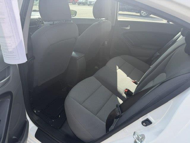 Kia Forte LX 6A 2017