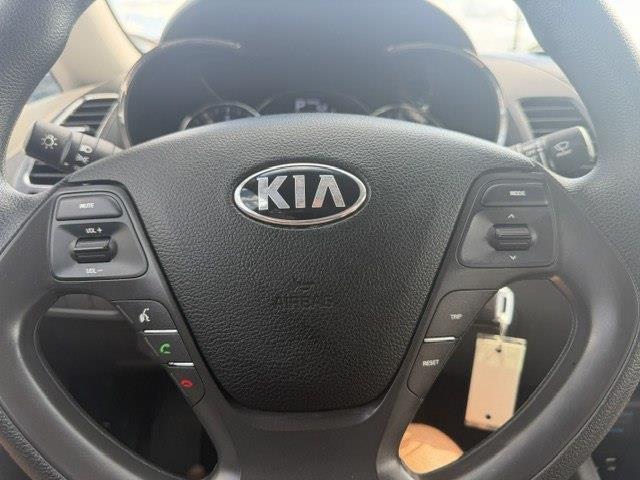 Kia Forte LX 6A 2017