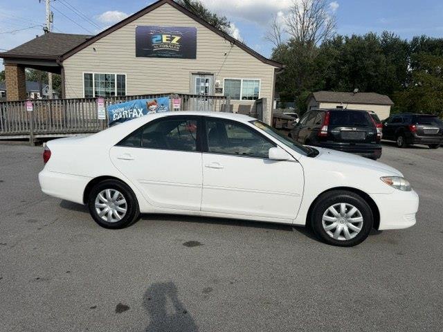 Toyota Camry LE 2005