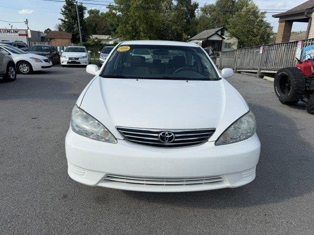 Toyota Camry LE 2005