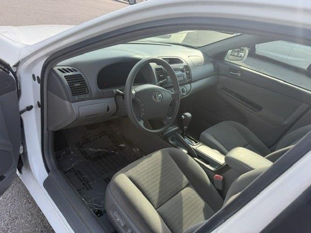 Toyota Camry LE 2005