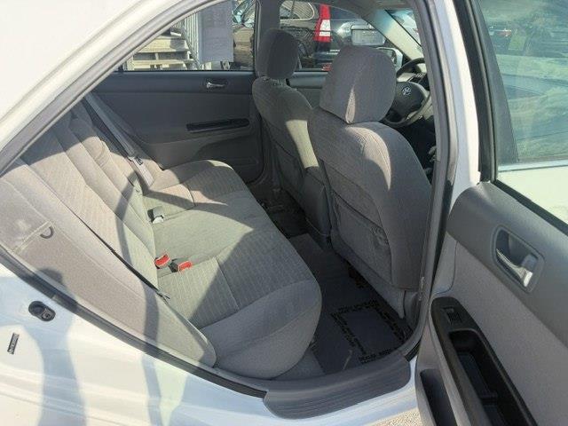Toyota Camry LE 2005