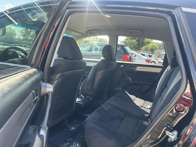 Honda CR-V SE 4WD 5-Speed AT 2011