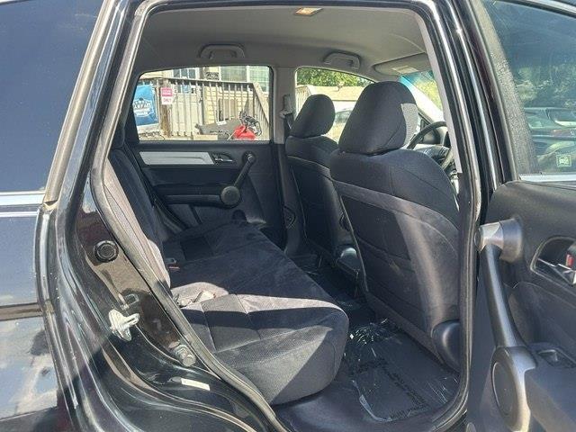 Honda CR-V SE 4WD 5-Speed AT 2011