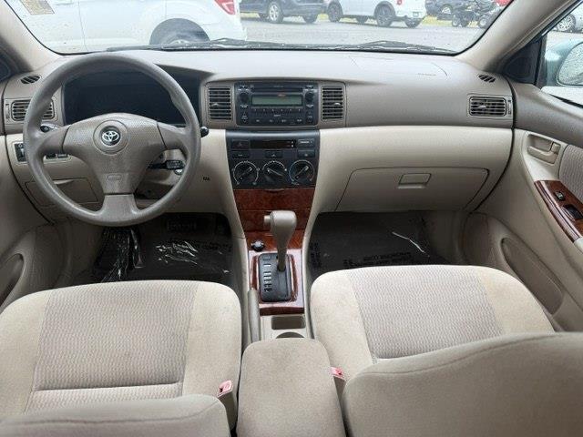 Toyota Corolla LE 2006