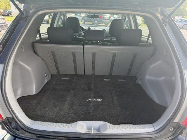 Toyota Matrix S 5-Speed MT 2010