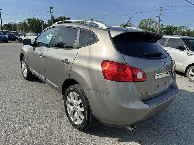 Nissan Rogue SV AWD 2011