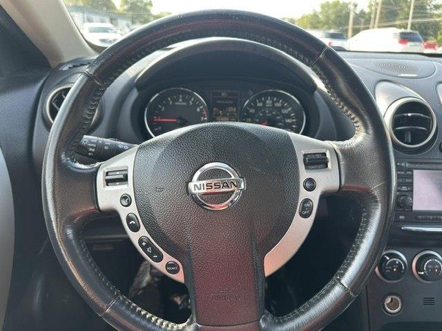 Nissan Rogue SV AWD 2011