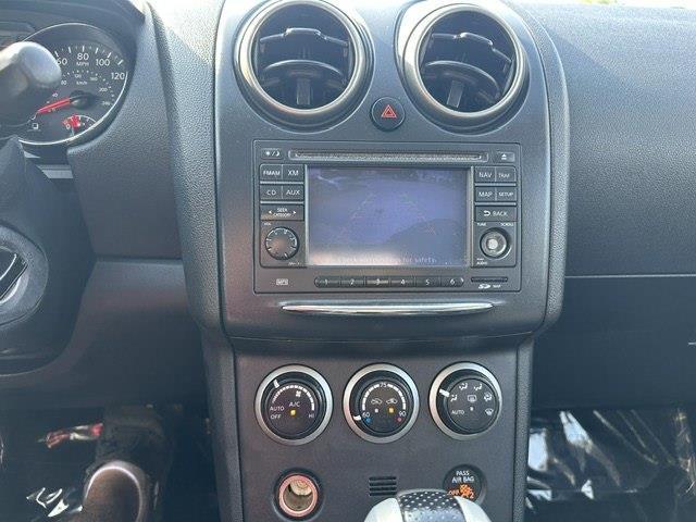 Nissan Rogue SV AWD 2011