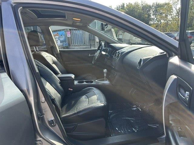 Nissan Rogue SV AWD 2011