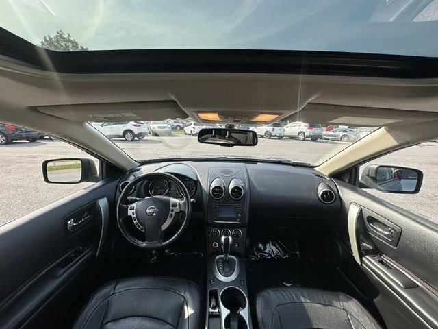Nissan Rogue SV AWD 2011