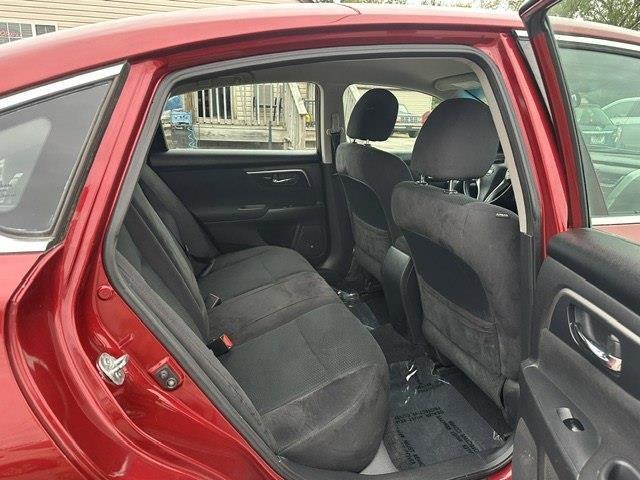 Nissan Altima 2.5 SV 2014