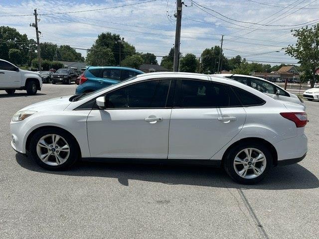 Ford Focus SE Sedan 2013
