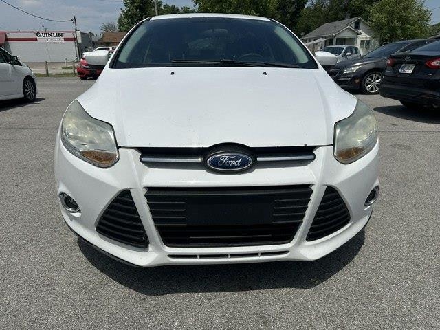 Ford Focus SE Sedan 2013