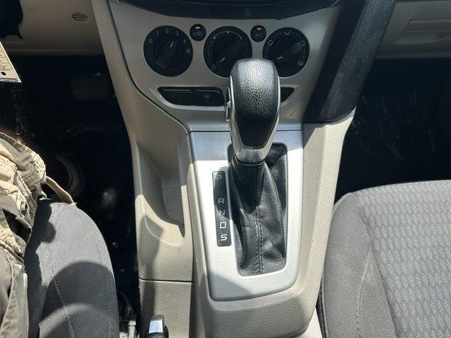 Ford Focus SE Sedan 2013