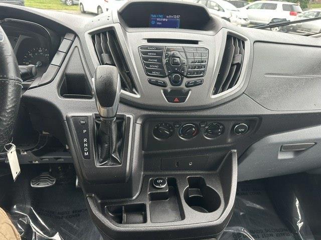 Ford Transit 150 Van Low Roof w/Sliding Pass. 130-in. WB 2015