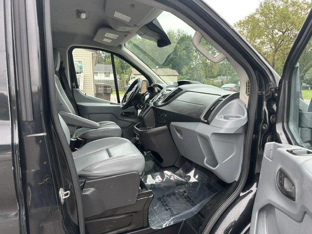 Ford Transit 150 Van Low Roof w/Sliding Pass. 130-in. WB 2015