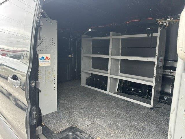 Ford Transit 150 Van Low Roof w/Sliding Pass. 130-in. WB 2015