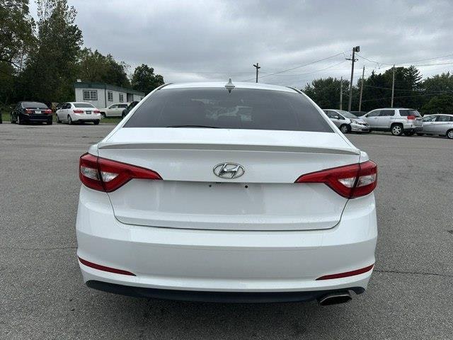 Hyundai Sonata SE 2015