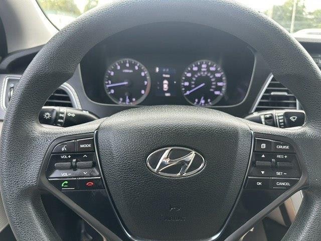 Hyundai Sonata SE 2015