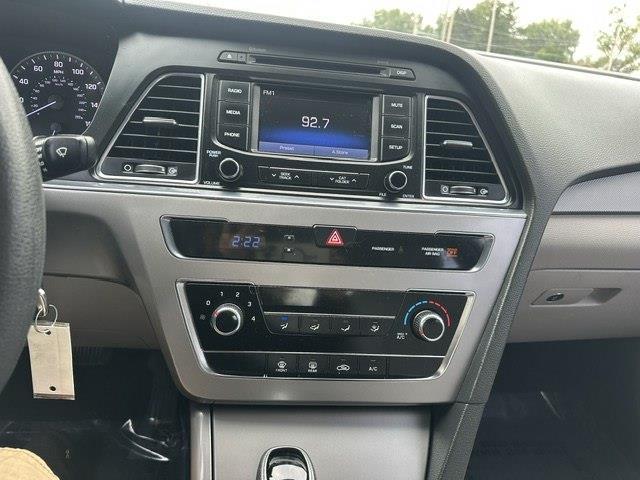 Hyundai Sonata SE 2015