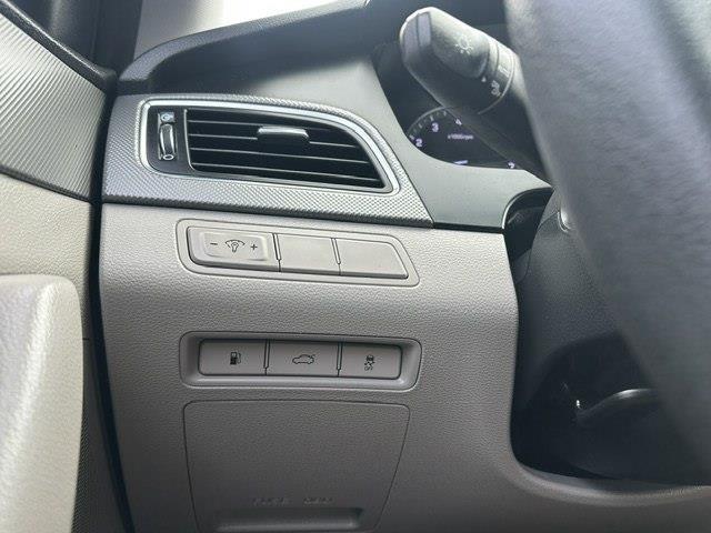 Hyundai Sonata SE 2015
