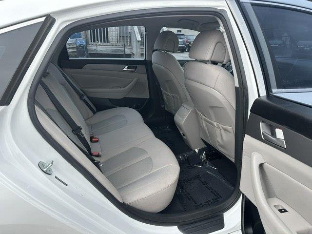 Hyundai Sonata SE 2015