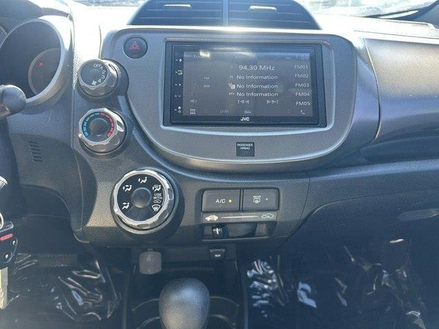 Honda Fit Sport 5-Speed AT with Navigation 2009