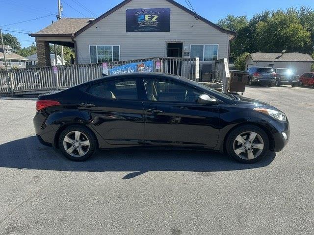 Hyundai Elantra GLS M/T 2013