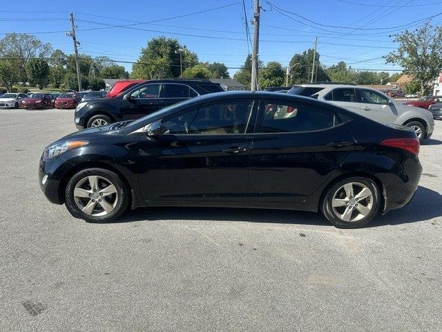 Hyundai Elantra GLS M/T 2013
