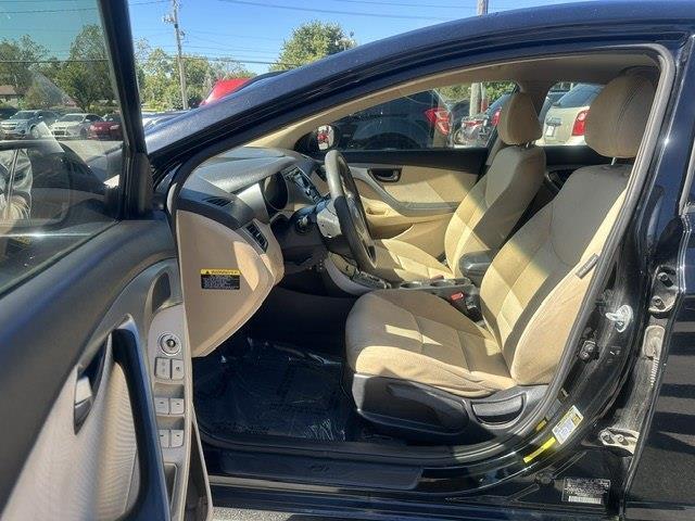 Hyundai Elantra GLS M/T 2013