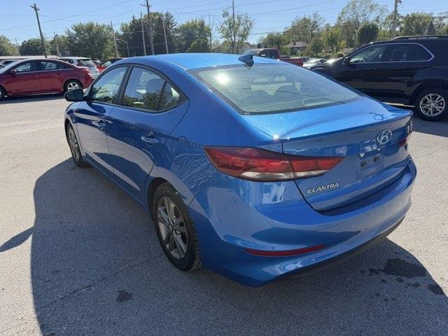 Hyundai Elantra Value Edition 6A 2017